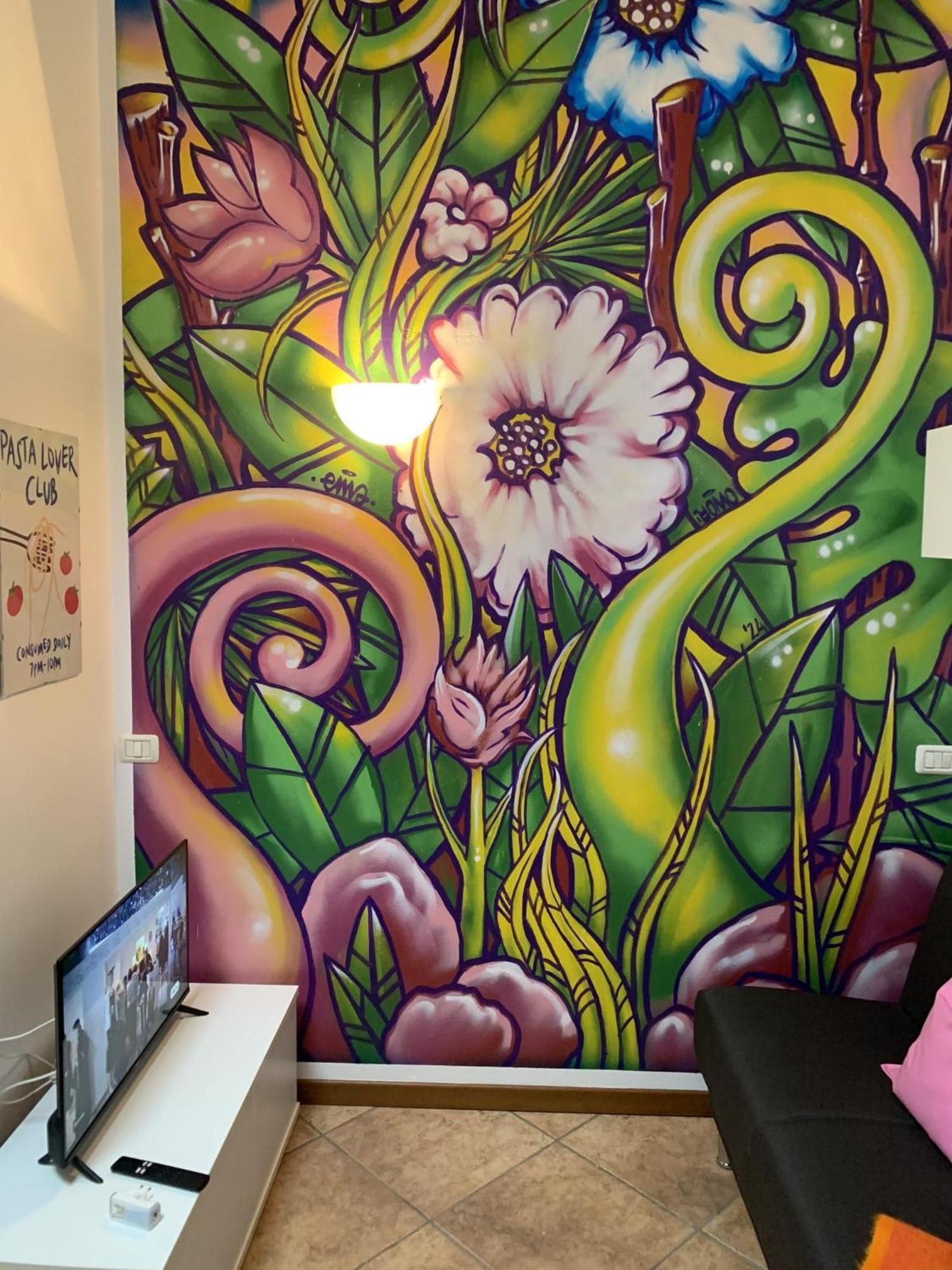 Pati Bilocale - Graffiti'S Apartment Бергамо Екстериор снимка
