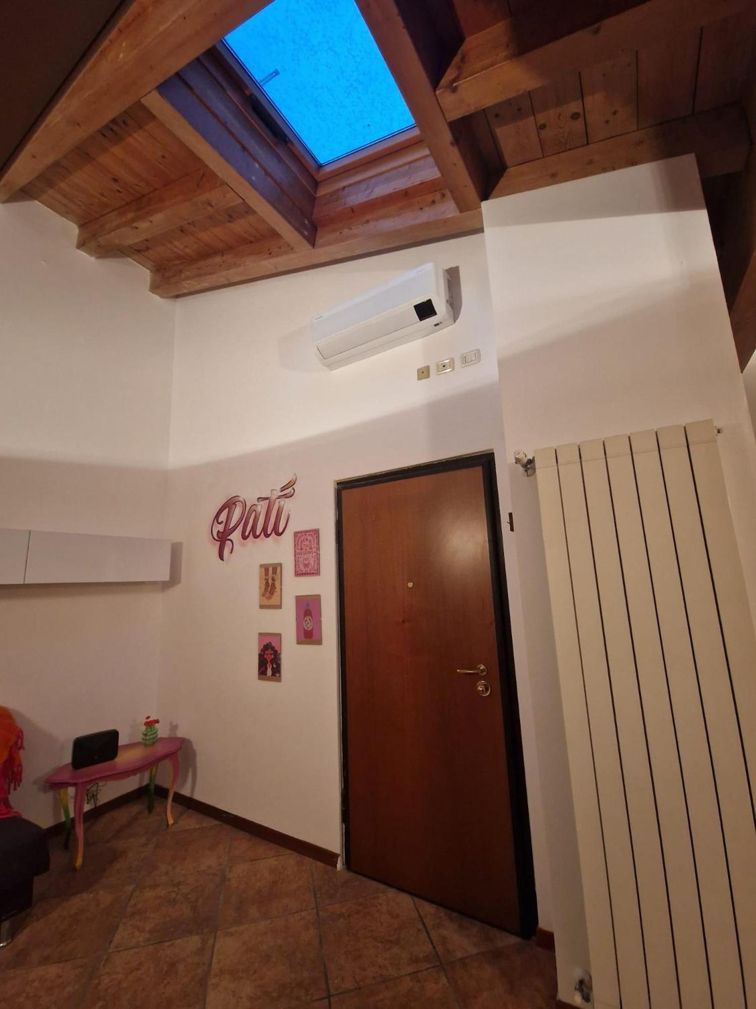 Pati Bilocale - Graffiti'S Apartment Бергамо Екстериор снимка
